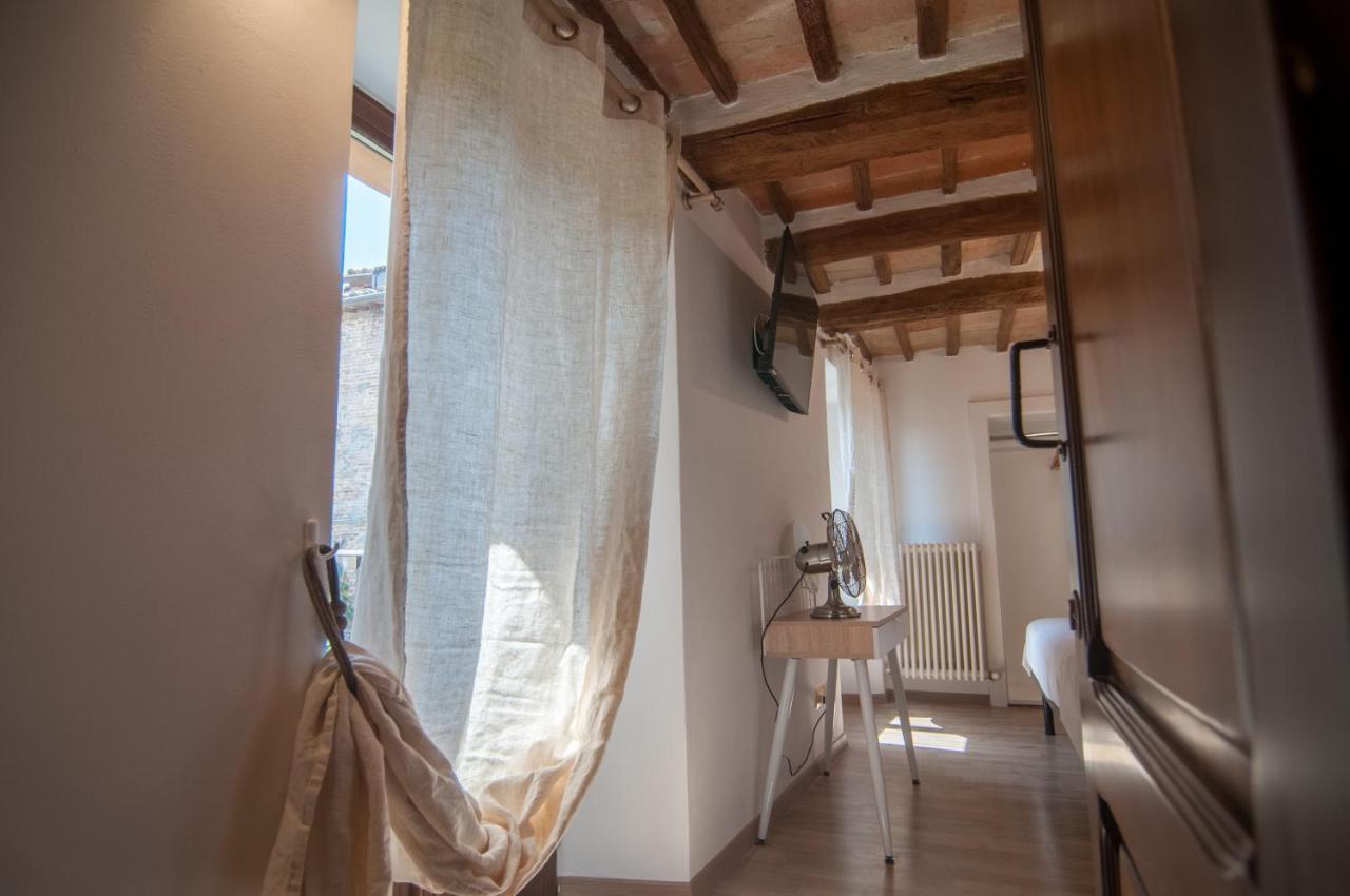 Umbrian Concierge - La Casa Dei Pellari Hotel Perugia Exterior foto