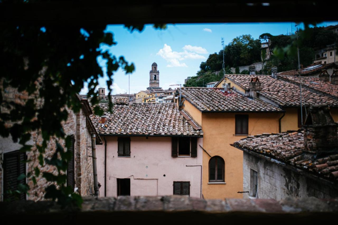 Umbrian Concierge - La Casa Dei Pellari Hotel Perugia Exterior foto